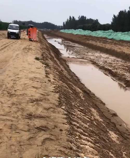 天津和平区河道降水